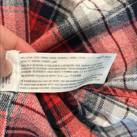 ABERCROMBIE & FITCH Medium Muscle Fit Red Blue White Flannel Plaid Button Down - Picture 7 of 7